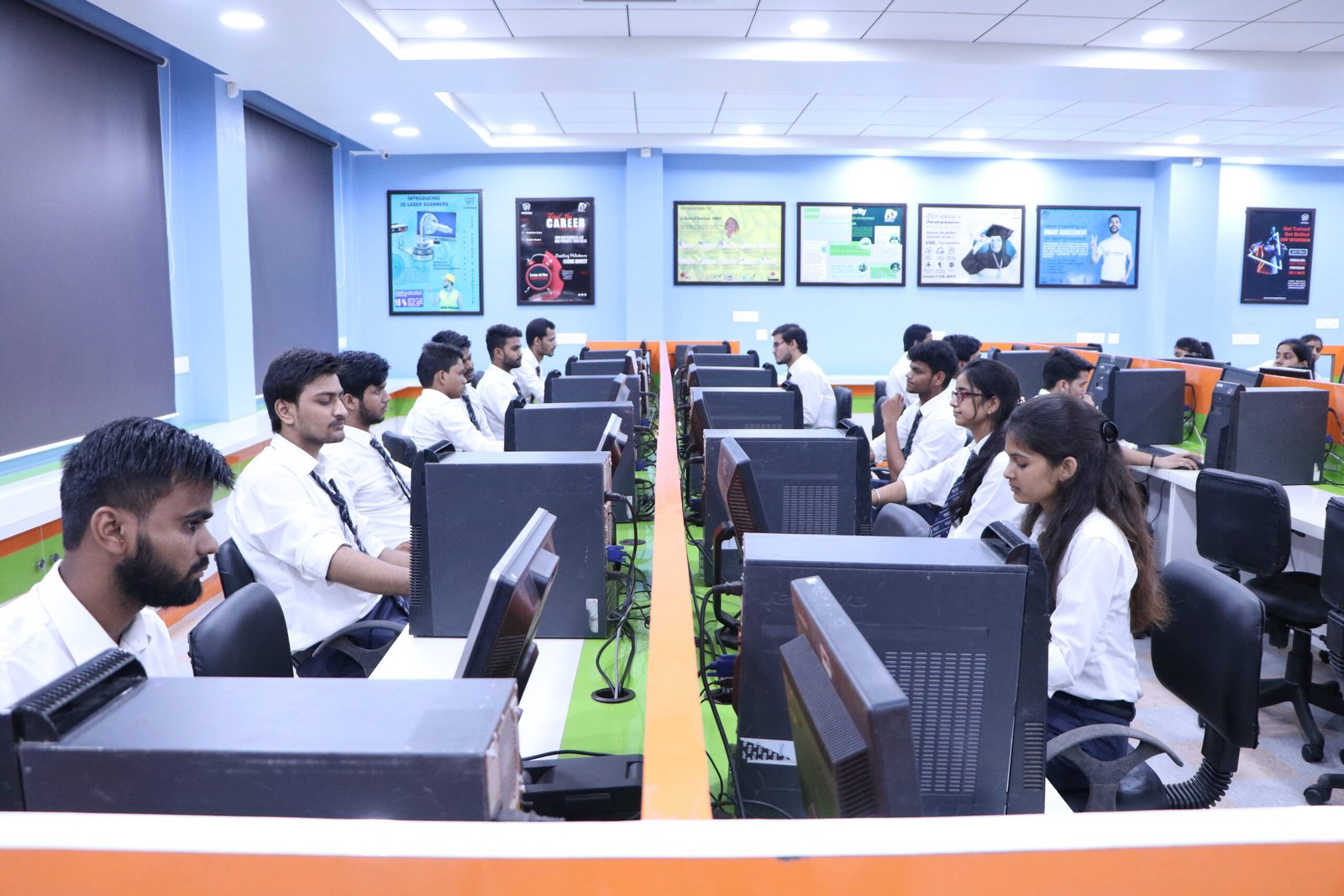 Computer Center – BNCET Best B.Tech College in Lucknow